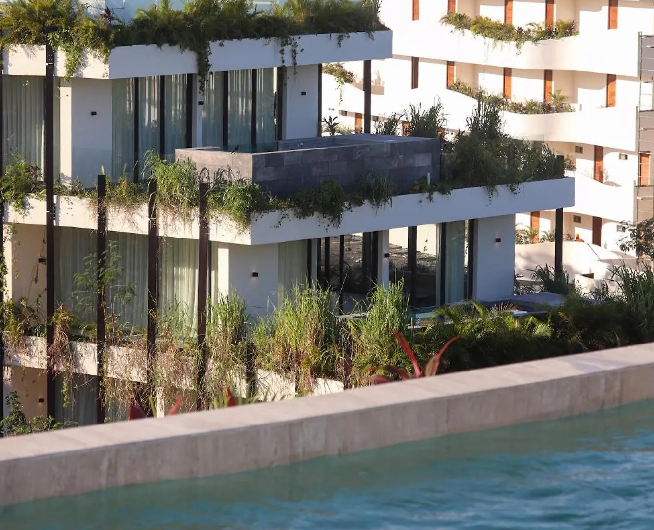 Lux Apartment Free Beach Shuttle,Gym,Private Pool 图卢姆